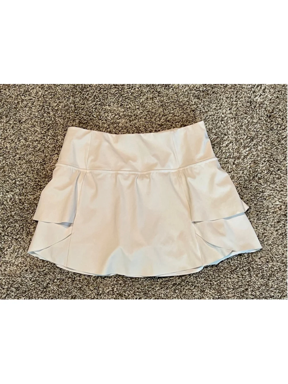 Athleta Women’s Skirt, White, Size XS, Good condition